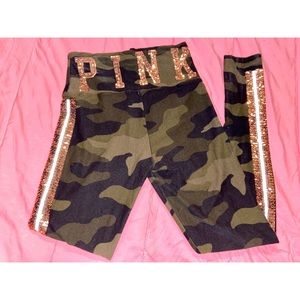 ‼️SOLD‼️Camo PINK Victoria Secret leggings